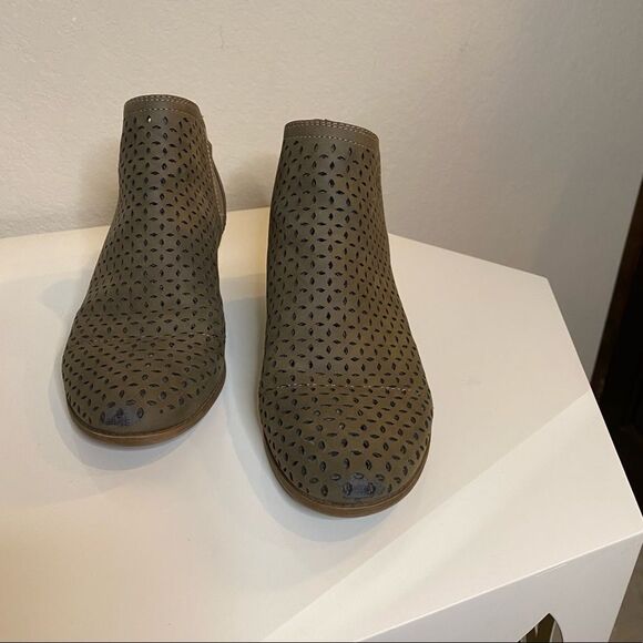 Seychelles Leather Booties Sz 7 - Picture 4 of 6